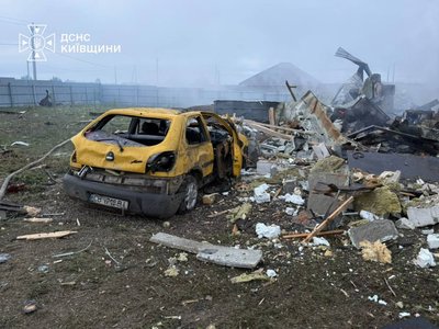 РФ атакувала дронами Київщину, поранені пʼять людей з однієї родини РФ атакувала дронами Київщину, поранені пʼять людей з однієї родини