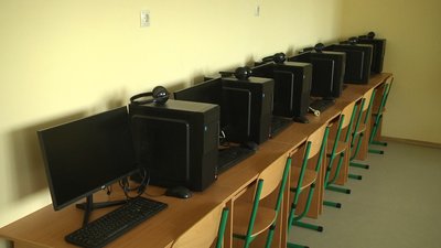 Комп'ютерний клас у Новолабунському ліцеї Комп'ютерний клас у Новолабунському ліцеї