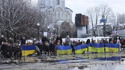 На Чернігівщині попрощалися Дмитрієм Кліщенком та Віктором Лімазом, який рік вважався зниклим безвісти На Чернігівщині попрощалися Дмитрієм Кліщенком та Віктором Лімазом, який рік вважався зниклим безвісти