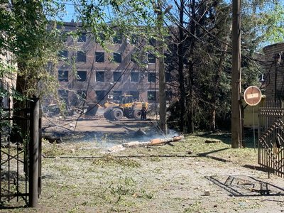 Ракетний удар по Кривому Рогу: 10 загиблих, десятки поранених. Що ще відомо Ракетний удар по Кривому Рогу: 10 загиблих, десятки поранених. Що ще відомо