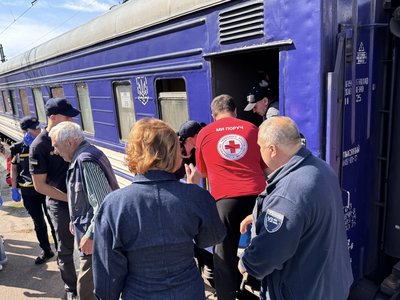 Шостий евакуаційний потяг прибув на Рівненщину