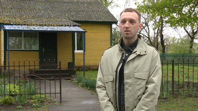"Мрія – щоб батько вернувся": про старосту села з Чернігівщини, якого викрали росіяни 2 роки тому, немає жодної звістки "Мрія – щоб батько вернувся": про старосту села з Чернігівщини, якого викрали росіяни 2 роки тому, немає жодної звістки
