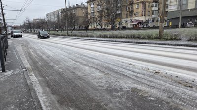 Ожеледиця на дорогах Миколаєва Ожеледиця на дорогах Миколаєва