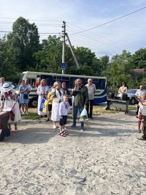 Провів у полоні 27 місяців: військового Назара Столярчука зустріли у Шпанівській громаді на Рівненщині