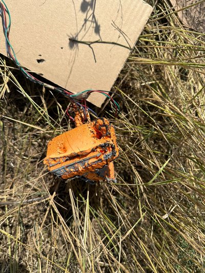 Російський дрон з картону і пінопласту спричинив пожежу у Золочівській громаді Російський дрон з картону і пінопласту спричинив пожежу у Золочівській громаді