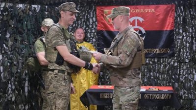 "Росіяни йшли по тілах, наче зомбі": історія оборонця з Вінниччини "Росіяни йшли по тілах, наче зомбі": історія оборонця з Вінниччини