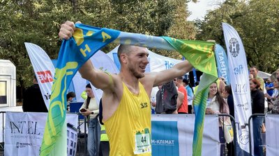 «Поєднуємо біг із допомогою ЗСУ» — як в Мукачеві пройшов півмарафон «Поєднуємо біг із допомогою ЗСУ» — як в Мукачеві пройшов півмарафон