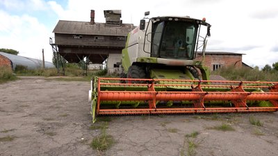 "Якщо нас там не буде, то буде сіра зона": як працюють фермери на прикордонні Чернігівщини "Якщо нас там не буде, то буде сіра зона": як працюють фермери на прикордонні Чернігівщини