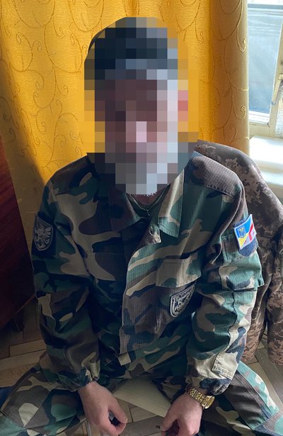 Набої та магазини до АК: у Львові іноземець незаконно зберігав боєприпаси Набої та магазини до АК: у Львові іноземець незаконно зберігав боєприпаси