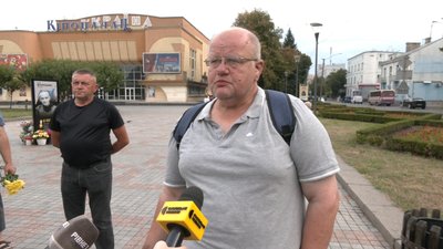 З військовим Олегом Іванченком попрощалися у Рівному З військовим Олегом Іванченком попрощалися у Рівному