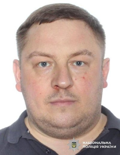 Начальника відділення Дарницького управління поліції розшукали після зникнення арештованих коштів Начальника відділення Дарницького управління поліції розшукали після зникнення арештованих коштів