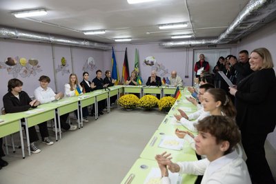 У Харкові відкрили укриття в школі, пошкодженій під час удару в 2022 році У Харкові відкрили укриття в школі, пошкодженій під час удару в 2022 році