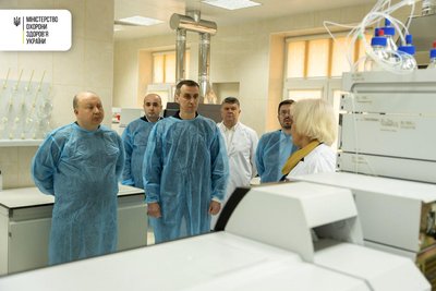 На території колишньої резиденції Януковича відкрили сучасну лабораторію перевірки ліків На території колишньої резиденції Януковича відкрили сучасну лабораторію перевірки ліків