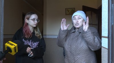 Домініка Вітковська (зліва) та Любов Стадничак (справа)