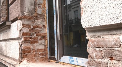 стіна, двері, історична будівля стіна, двері, історична будівля