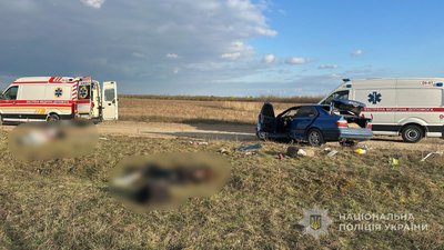 Загинули двоє школярів: на Волині перекинулося авто Загинули двоє школярів: на Волині перекинулося авто