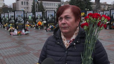 Воювали на Донеччині: з військовими Романом Мосійчуком та Павлом Пікулою попрощалися у Рівному Воювали на Донеччині: з військовими Романом Мосійчуком та Павлом Пікулою попрощалися у Рівному