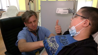 Можна робити процедури та дивитись телевізор: скільки витратили на "Палату героїв" у дитячій лікарні в Чернігові Можна робити процедури та дивитись телевізор: скільки витратили на "Палату героїв" у дитячій лікарні в Чернігові