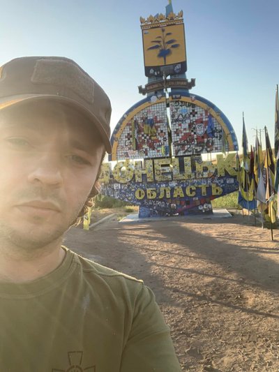 "Я не зміг не піти". Актор Назар Павлик про бойовий досвід та повернення до театру "Я не зміг не піти". Актор Назар Павлик про бойовий досвід та повернення до театру