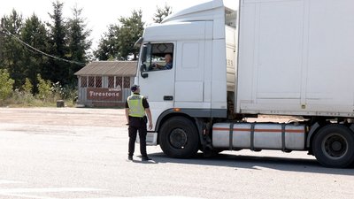 На Вінниччині обмежили рух вантажівок через температуру повітря