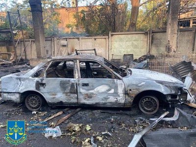 Авто після атаки РФ в Одесі