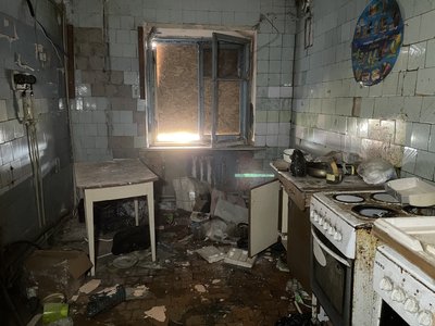 Два роки після влучання ракети у гуртожиток у Супрунівці: чому його досі не відновили Два роки після влучання ракети у гуртожиток у Супрунівці: чому його досі не відновили