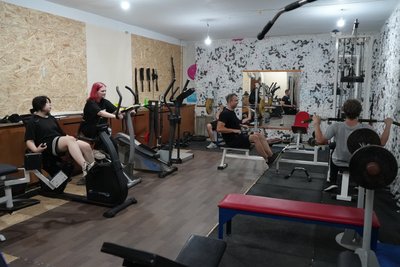 "Ми тут потрібні": керівник ГО "Сильні Бо Вільні" про роботу під обстрілами та допомогу людям на Херсонщині "Ми тут потрібні": керівник ГО "Сильні Бо Вільні" про роботу під обстрілами та допомогу людям на Херсонщині