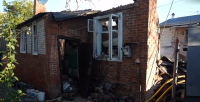“Мене вибуховою хвилею відкинуло в іншу кімнату”: очевидці про наслідки ранкової атаки дронами у Сумах “Мене вибуховою хвилею відкинуло в іншу кімнату”: очевидці про наслідки ранкової атаки дронами у Сумах