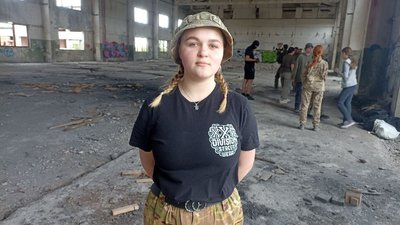 Катерина Роман, вишкіл Катерина Роман, вишкіл