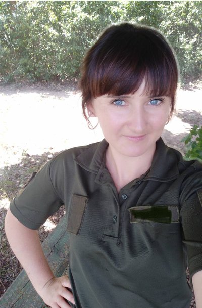 "Почуття провини перед дітьми іноді тиснуть найсильніше": історія військової з Хмельницького, яка виховує трьох дітей "Почуття провини перед дітьми іноді тиснуть найсильніше": історія військової з Хмельницького, яка виховує трьох дітей