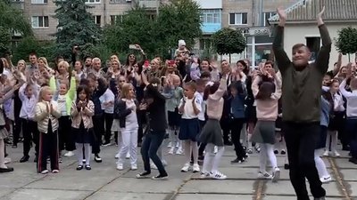 Пам'яті Миколи Кондратюка – вчителя, який загинув, захищаючи Україну Пам'яті Миколи Кондратюка – вчителя, який загинув, захищаючи Україну
