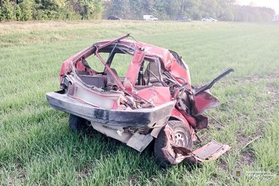 Загинули двоє чоловіків: пасажирський потяг зіштовхнувся з автомобілем на Рівненщині Загинули двоє чоловіків: пасажирський потяг зіштовхнувся з автомобілем на Рівненщині