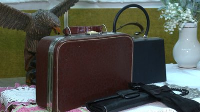"Речі, які теплі серцю": одяг 1950-х презентували у Рівному "Речі, які теплі серцю": одяг 1950-х презентували у Рівному