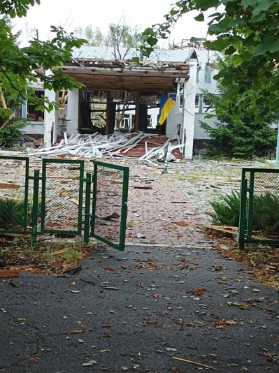 Ліцей у Вільчі, знищений російським ударом, 2025 рік Ліцей у Вільчі, знищений російським ударом, 2025 рік