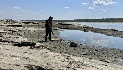 У Запоріжжі на березі Дніпра виявили міну часів минулих війн — ДСНС У Запоріжжі на березі Дніпра виявили міну часів минулих війн — ДСНС