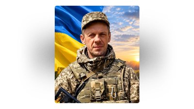 На Чернігівщині попрощалися з бійцями Михайлом Шавлачем, Євгеном Вітівським та Ігорем Гальком На Чернігівщині попрощалися з бійцями Михайлом Шавлачем, Євгеном Вітівським та Ігорем Гальком