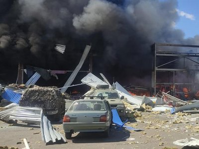 РФ завдала удару супермаркету в місті Костянтинівка 9 серпня: що відомо РФ завдала удару супермаркету в місті Костянтинівка 9 серпня: що відомо