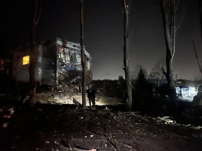 Авіаудари РФ знищили підприємство у Малоданилівській громаді Авіаудари РФ знищили підприємство у Малоданилівській громаді