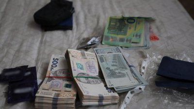 На Черкащині п'ятьох людей підозрюють у продажі наркотиків