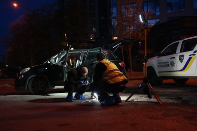 Голосіївський теракт. Репортаж із місця стрілянини в Києві, де загинули шестеро людей Голосіївський теракт. Репортаж із місця стрілянини в Києві, де загинули шестеро людей