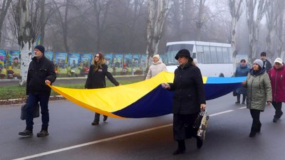 Загинули внаслідок удару російського дрона: на Кіровоградщині попрощались із Юрієм Сакуном та Іваном Ващенко Загинули внаслідок удару російського дрона: на Кіровоградщині попрощались із Юрієм Сакуном та Іваном Ващенко