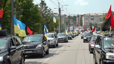 колона, на Щиті, зустріч тіла колона, на Щиті, зустріч тіла