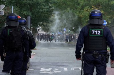 У Франції затримали понад 600 людей під час протестів старшокласників проти проблем у школах