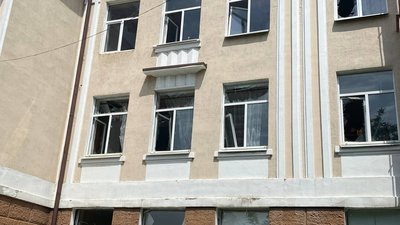 Війська РФ атакували Дніпро ракетами: що розповіли очевидці Війська РФ атакували Дніпро ракетами: що розповіли очевидці