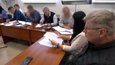 Вирок оскаржують усі сторони: Чернігівський апеляційний суд почав розгляд справи про загибель айтівців у Бречі Вирок оскаржують усі сторони: Чернігівський апеляційний суд почав розгляд справи про загибель айтівців у Бречі
