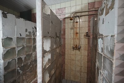 Душова кабіна Душова кабіна