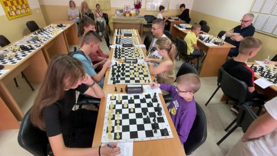 Турнір пам'яті шахіста Олега Саєнка розпочався у Рівному Турнір пам'яті шахіста Олега Саєнка розпочався у Рівному