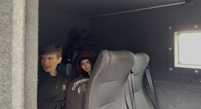 "Виїжджаємо, поки ще є час": у прифронтовому селі Запорожець триває евакуація населення