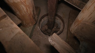 "Поміняли лопаті, були зовсім зогнивші": як відновили збудований в 1895 році вітряк в селі на Рівненщині "Поміняли лопаті, були зовсім зогнивші": як відновили збудований в 1895 році вітряк в селі на Рівненщині