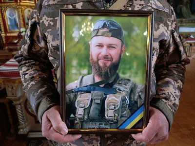 34-річний Роман Ворошило в березі 2022 добровільно долучився до війська 34-річний Роман Ворошило в березі 2022 добровільно долучився до війська